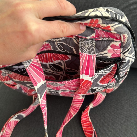 Vera Bradley Backpack Purse Front Flap Printed Pattern Quilted - Picture 10 of 10